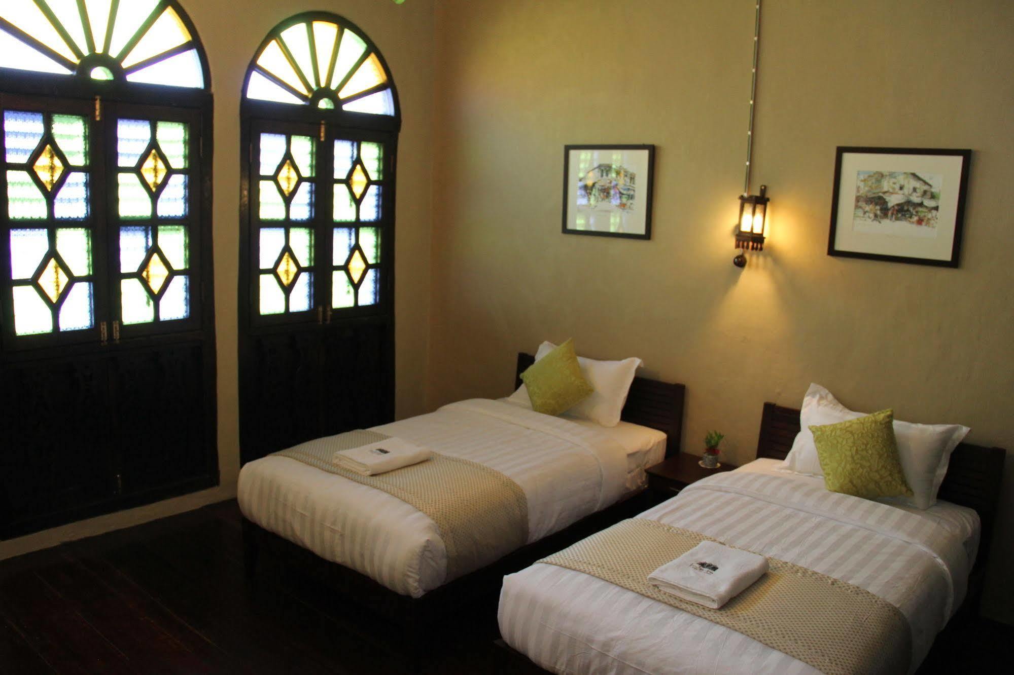เก ลัน ลัน เฮาส์ Hotel จอร์จทาวน์ ภายนอก รูปภาพ