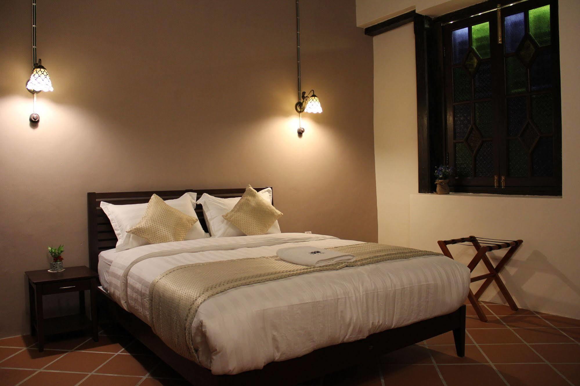 เก ลัน ลัน เฮาส์ Hotel จอร์จทาวน์ ภายนอก รูปภาพ